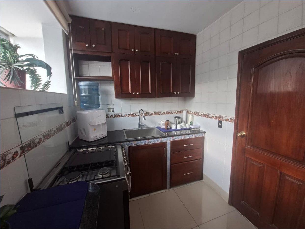 Ejecutiva Profesional 1 - cocina 2